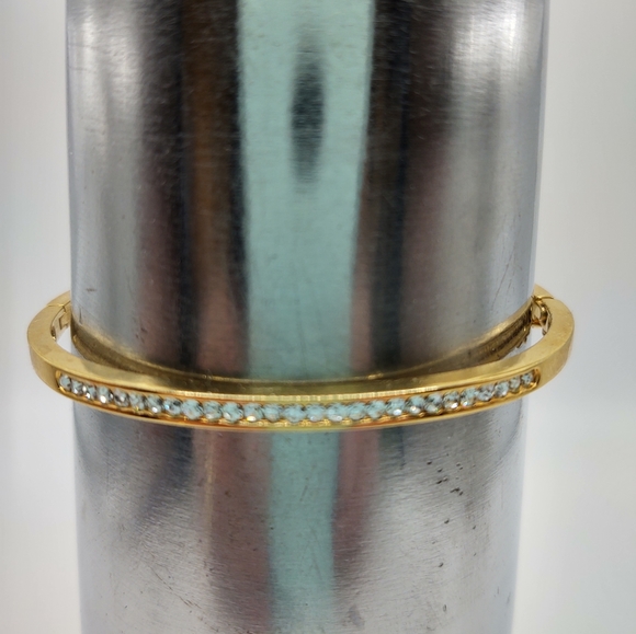 Vintage Goldtone Rhinestone Bangle - Picture 10 of 14